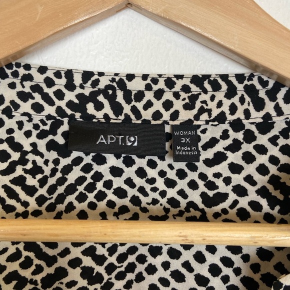 Apt. 9 Long Sleeves Top 3X Black & White Animal Print Chiffon V-Neck Button Down - Picture 8 of 9